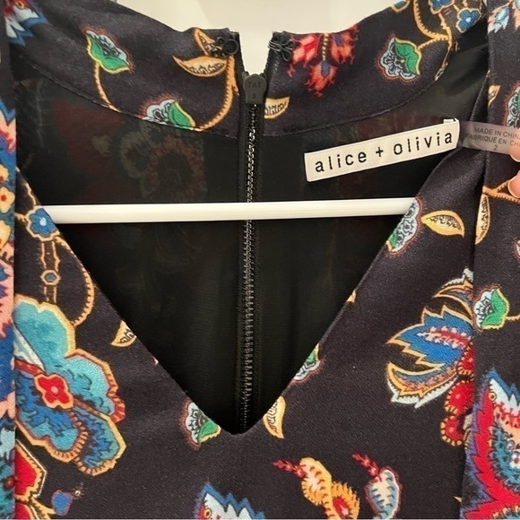 SALE Alice+ Olivia Floral Romper- Size 2 SALE - Picture 5 of 14